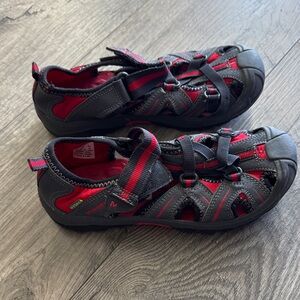 Merrell Kids' Sandals - Black and Red